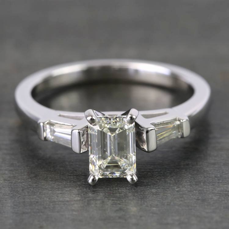 Baguette Diamond Size Chart Luxury 0 90 Carat Emerald &amp; Baguette Diamond Engagement Ring